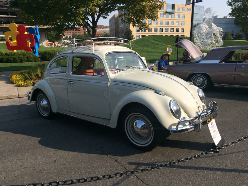 Illustration for article titled 2017 Des Moines Concours d'Elegance Photo Dump